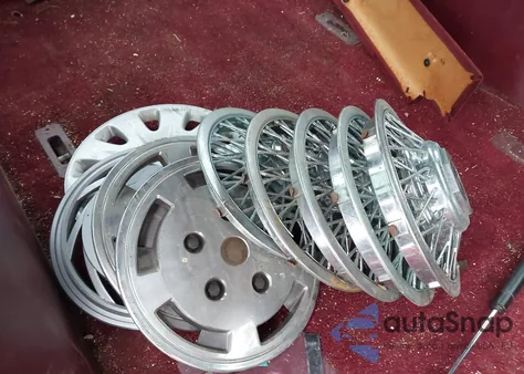 1992 Plymouth Grand Voyager Se from USA, damaged, VIN 1P4GH44R9NX146771